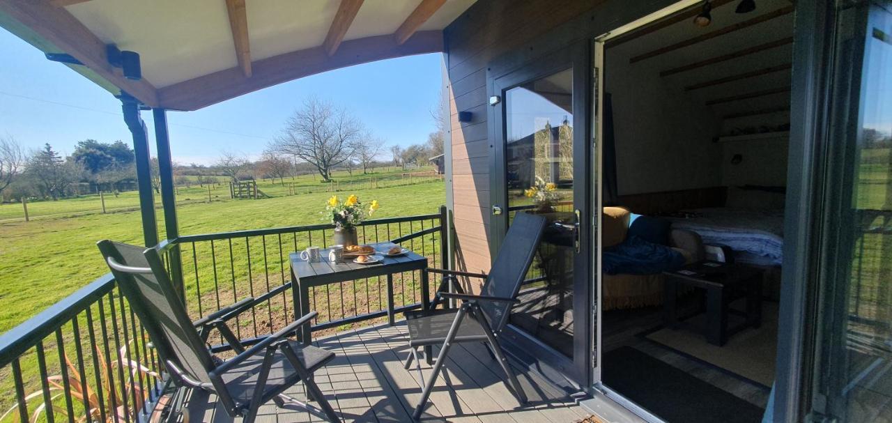 فندق Peppercorn Pod At Beck House Glamping Salmonby المظهر الخارجي الصورة