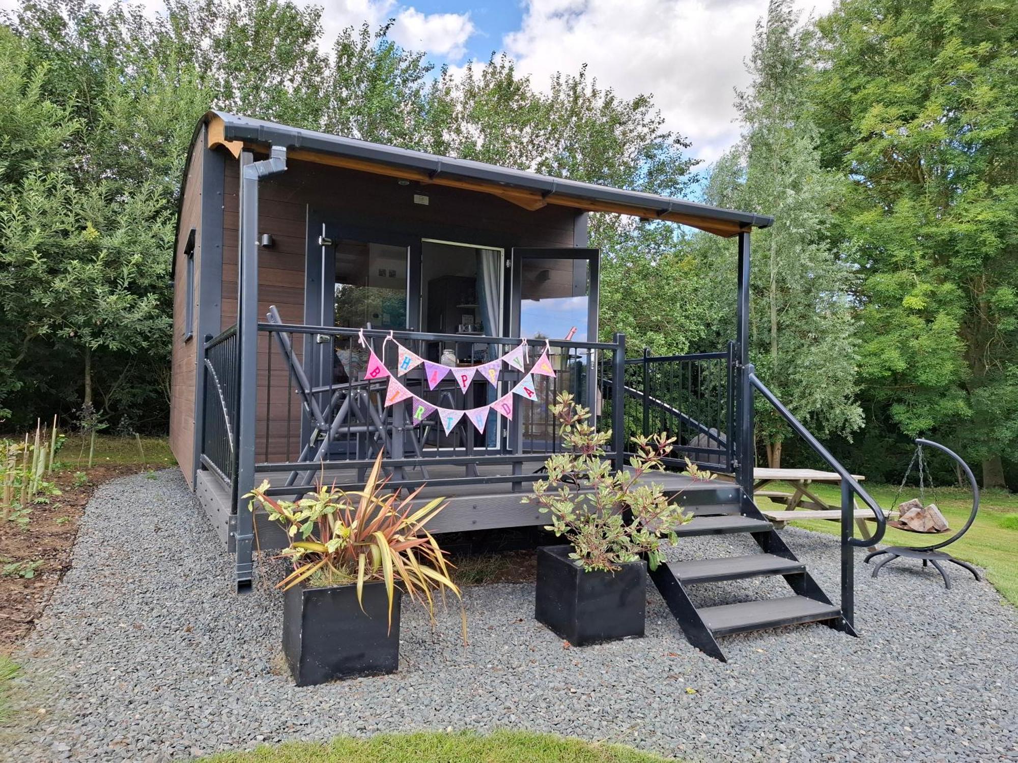 فندق Peppercorn Pod At Beck House Glamping Salmonby المظهر الخارجي الصورة